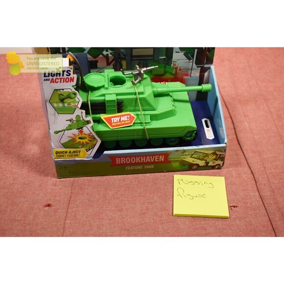 Roblox DevSeries Brookhaven Feature Tank (Missing Figure)* - Picture 2 of 5